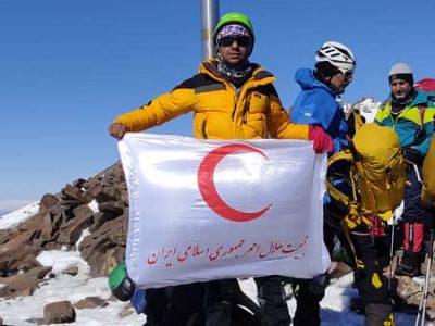 صعود کوهنورد قیروکارزینی به قله آراگاتس کشور ارمنستان