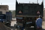 مرگ یک زن در برخورد بنز کمپرسی در علی آباد قیروکارزین