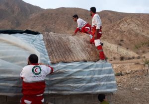 امدادرسانی به ۲۵ خانوار متاثر از طوفان و باران در قیروکارزین