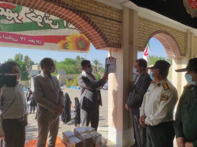 نواختن زنگ آغاز سال تحصیلی به صورت نمادین درقیروکارزین