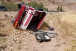 واژگونی مینی بوس در فسا با ۱۹ مصدوم