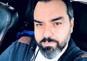 شهرام قائدی با سبیل های عجیب قجری!+ عکس